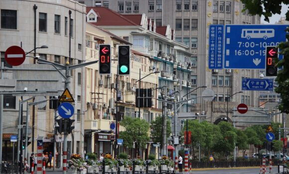 上海クリスマスマーケット2025完全ガイド｜ロマンチックな冬を楽しむ最新おすすめ10選+攻略ポイント